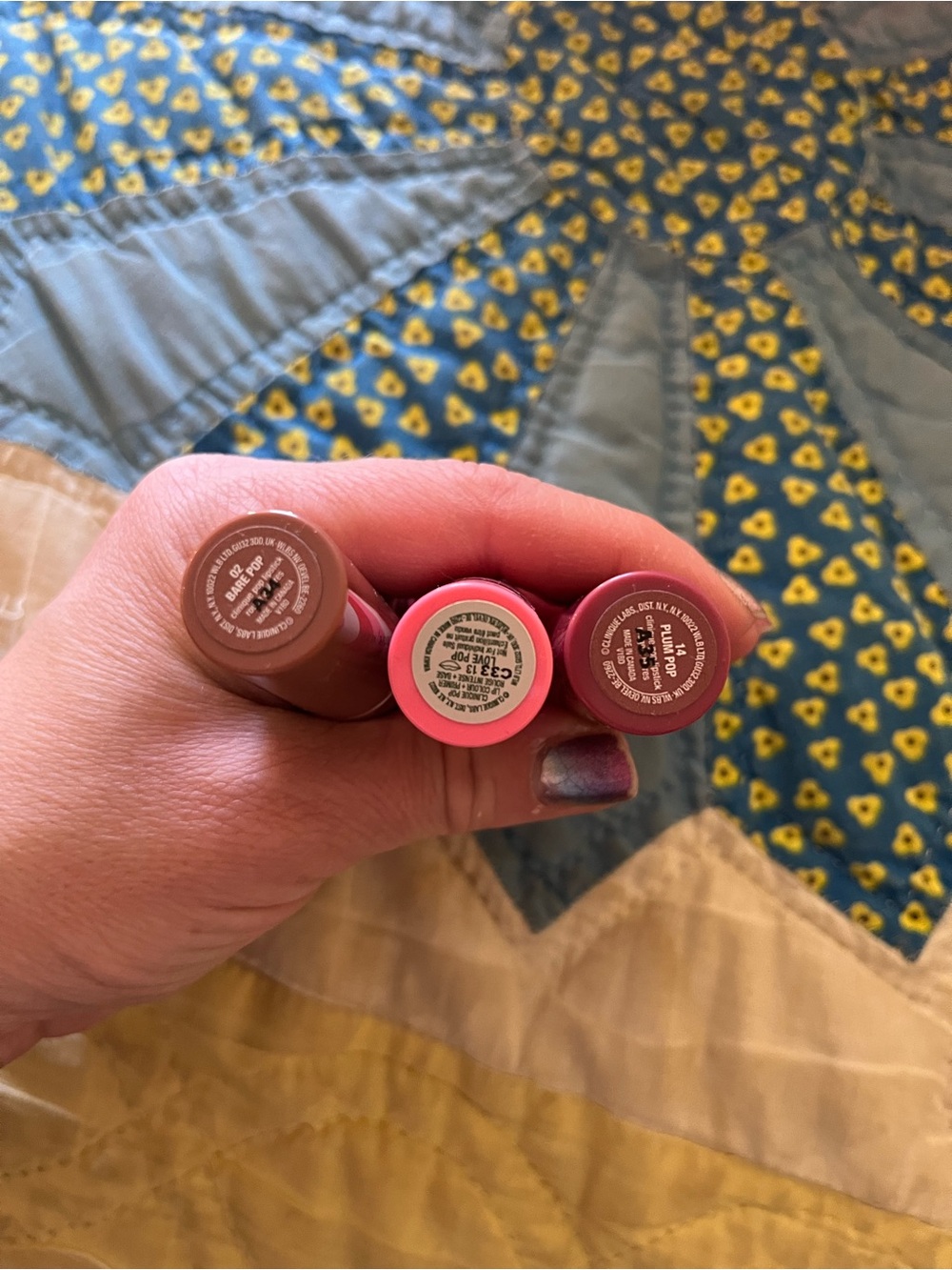 Clinique Lipsticks and case - Picture 2 of 3
